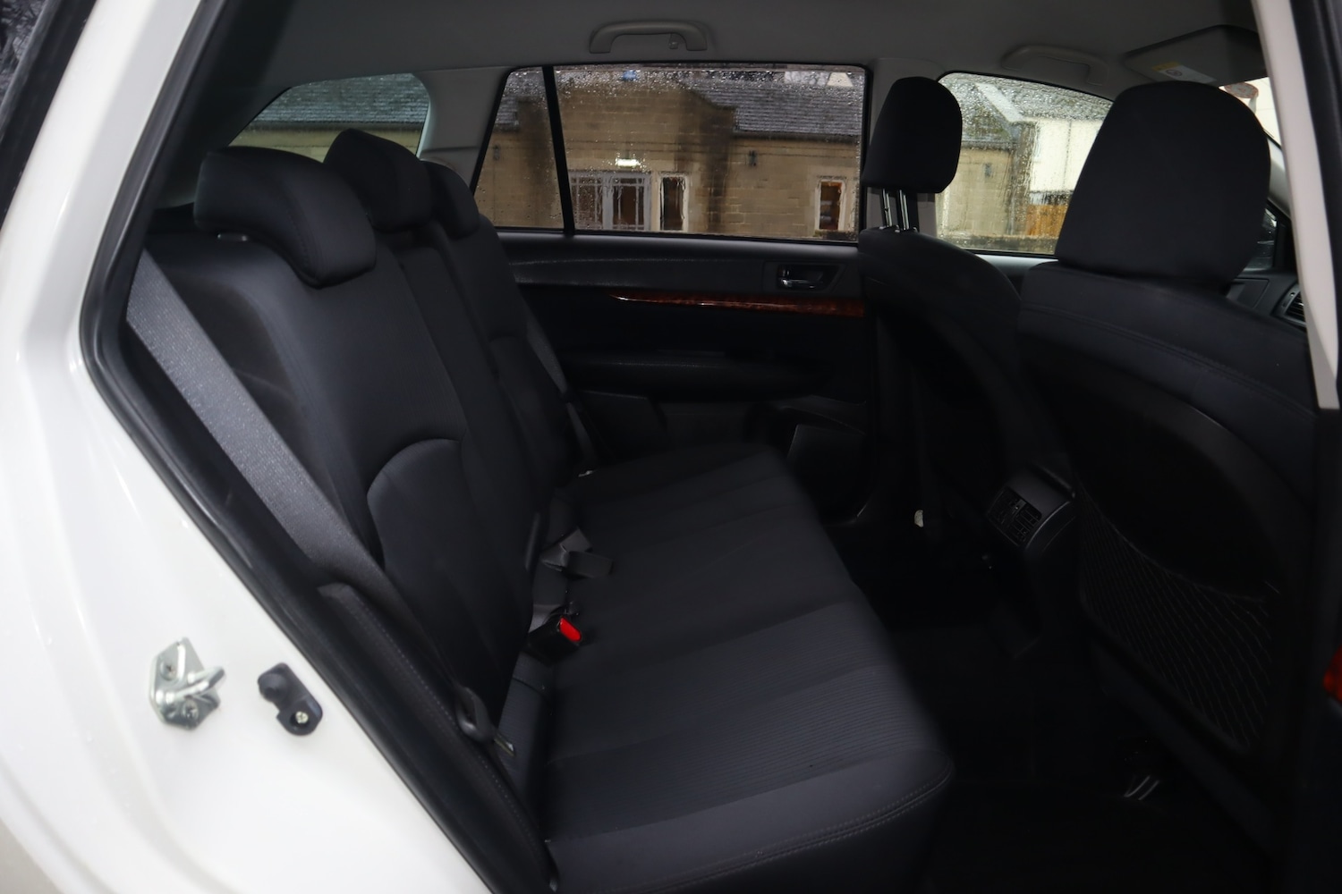 Used Subaru Legacy 2010 for sale - 77469407: Photo 10