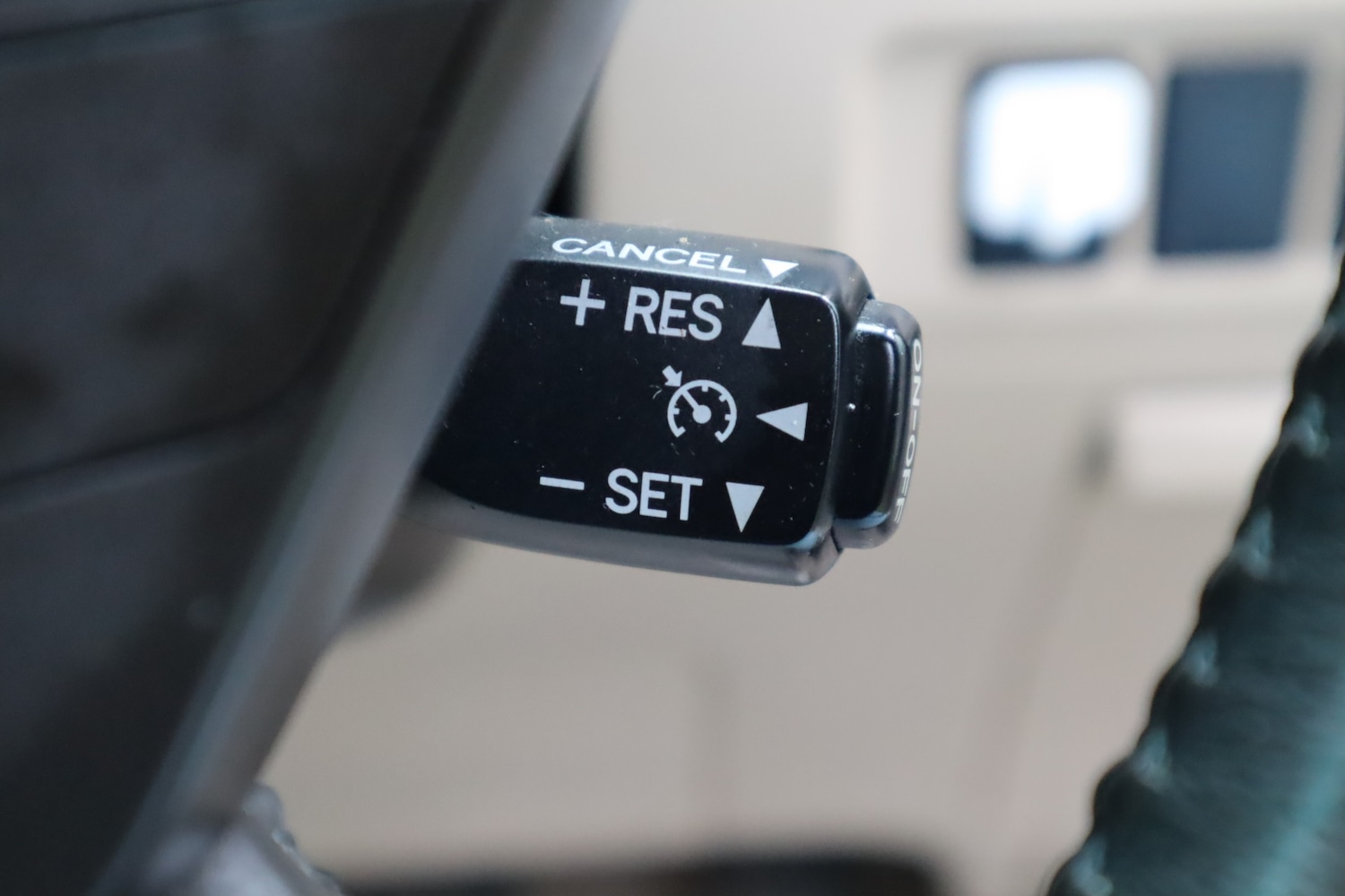 Used Toyota Vellfire 2008 for sale - 77909936: Photo 20