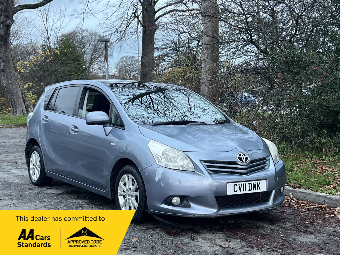 Used Toyota Verso 2011 for sale - 76584010: Photo 1