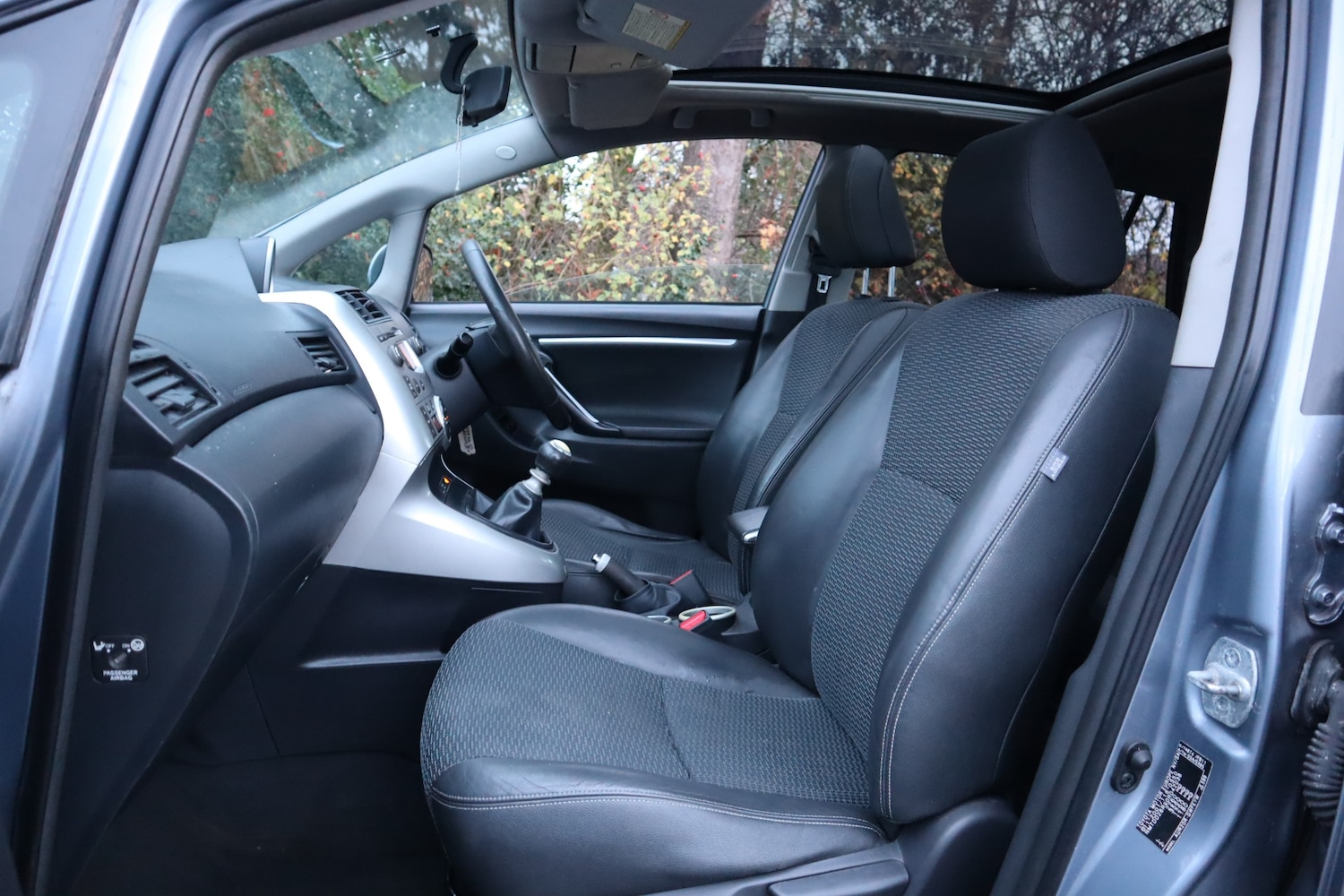 Used Toyota Verso 2011 for sale - 76584010: Photo 13