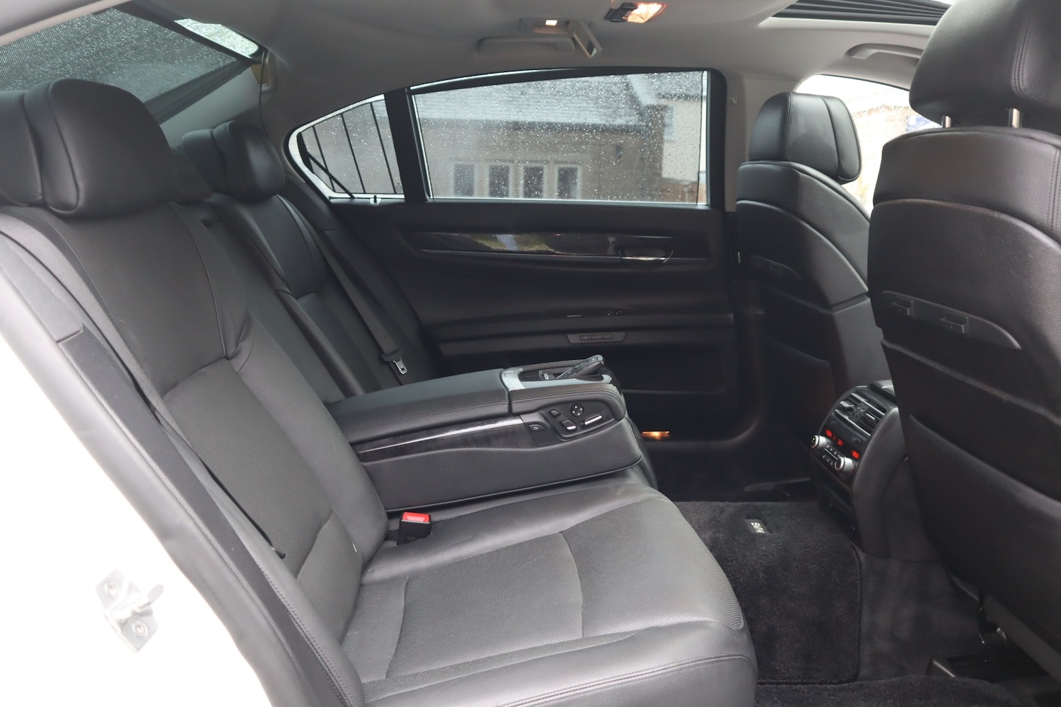 Used BMW 7 Series 2011 for sale - 77125884: Photo 10