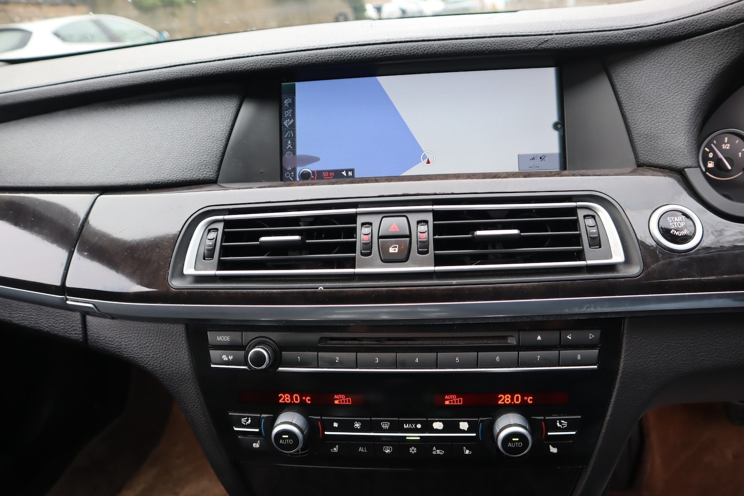 Used BMW 7 Series 2011 for sale - 77125884: Photo 16