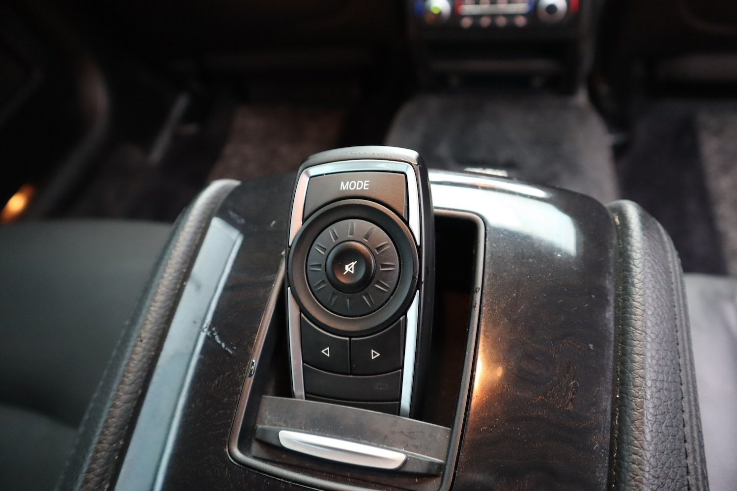 Used BMW 7 Series 2011 for sale - 77125884: Photo 22