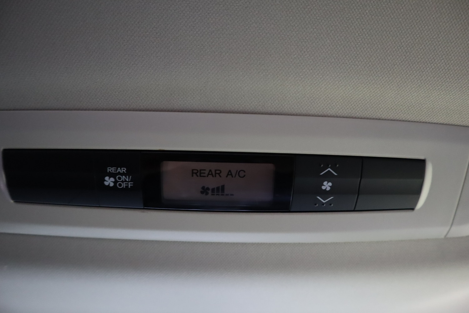 Used Honda Odyssey 2014 for sale - 77537120: Photo 24