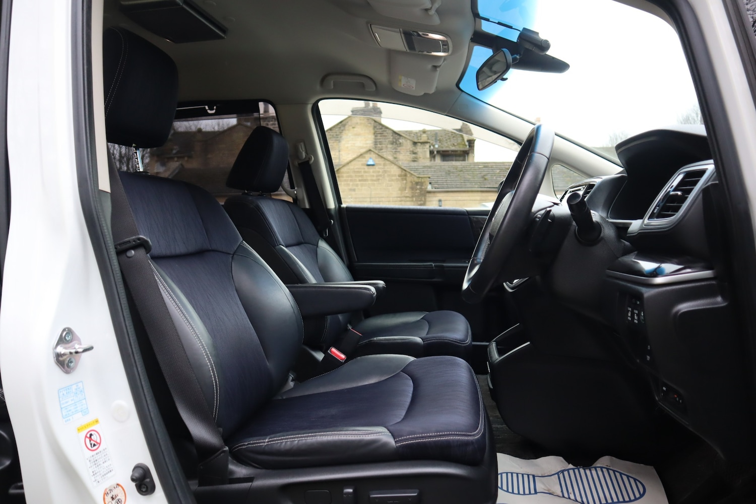 Used Honda Odyssey 2014 for sale - 77537120: Photo 9