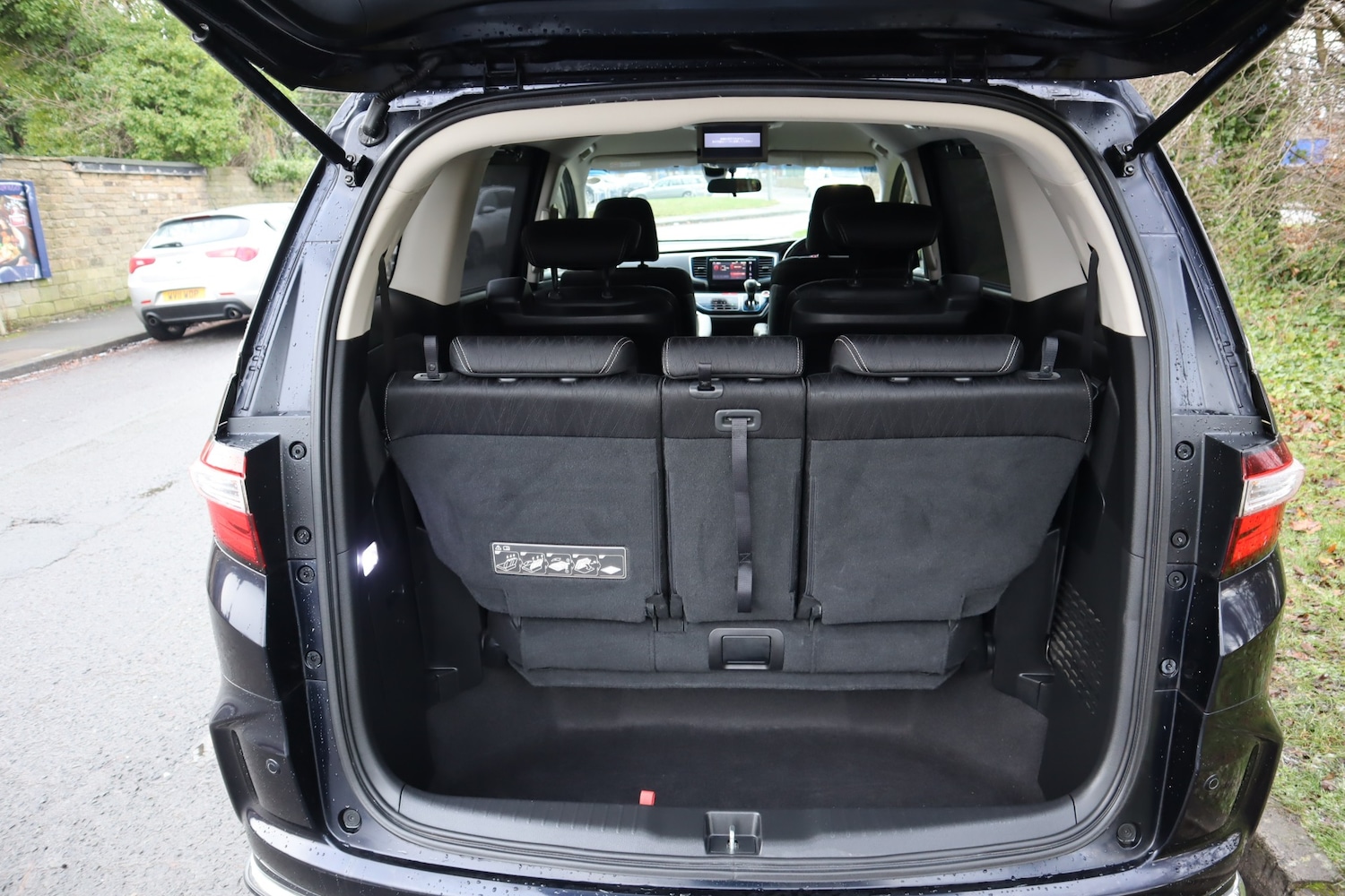 Used Honda Odyssey 2014 for sale - 77128109: Photo 13