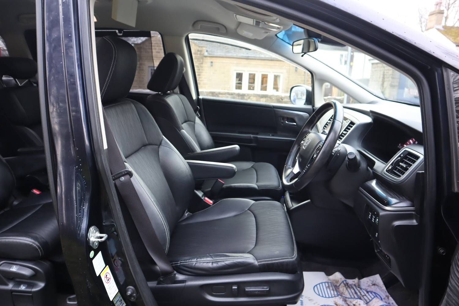 Used Honda Odyssey 2014 for sale - 77128109: Photo 23