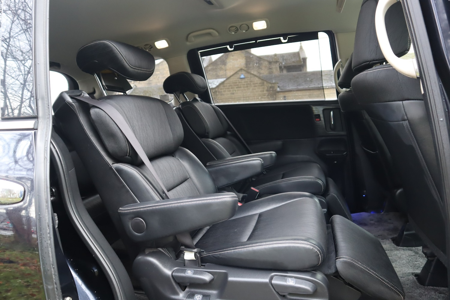 Used Honda Odyssey 2014 for sale - 77128109: Photo 9