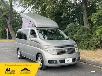 Used Nissan Elgrand 2004 for sale - 79442149: Photo