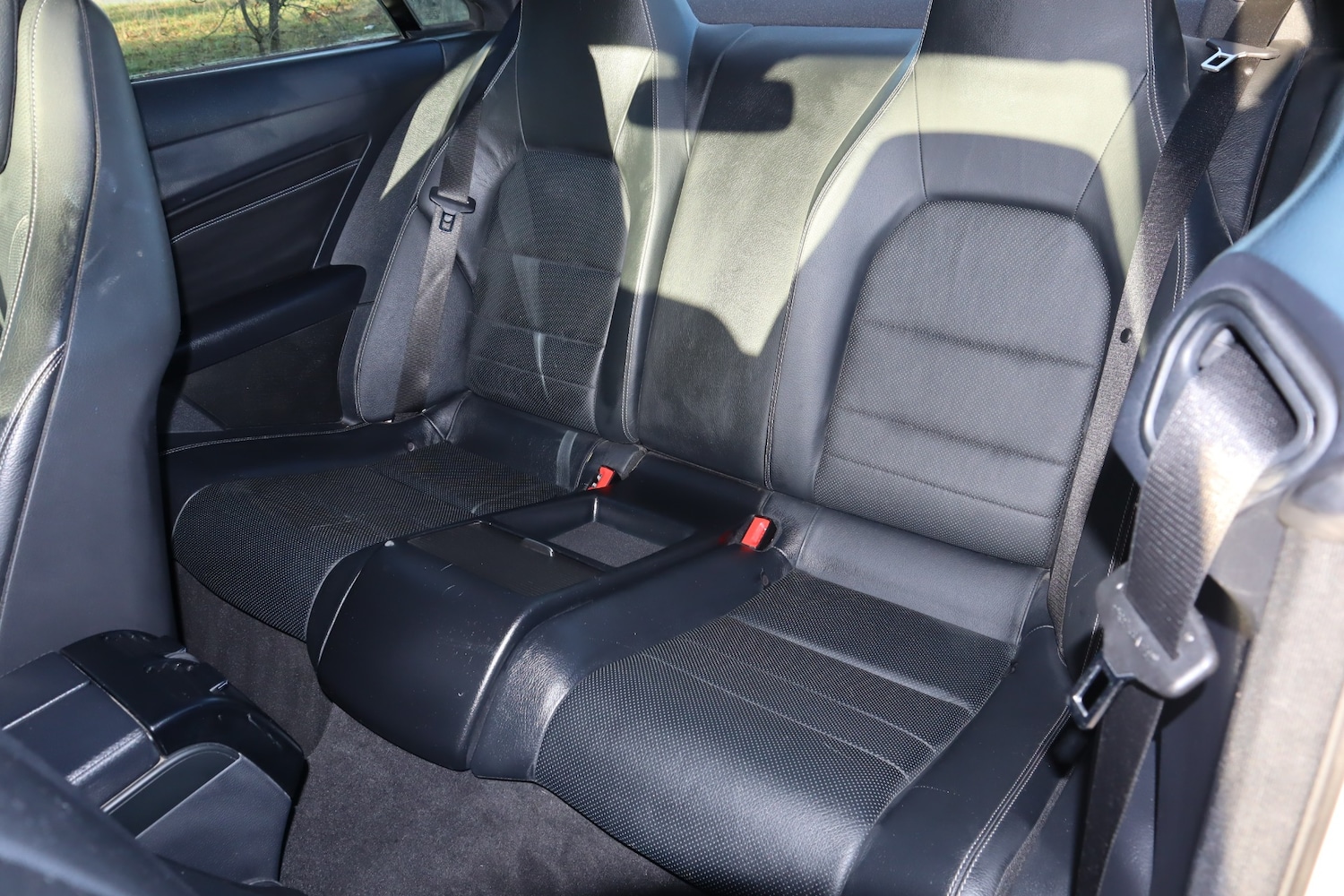 Used Mercedes-Benz E Class 2014 for sale - 76688491: Photo 11