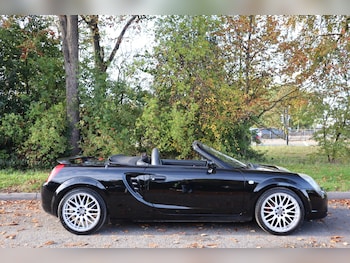 Used Toyota MR2 2006 for sale - 76250688: Photo