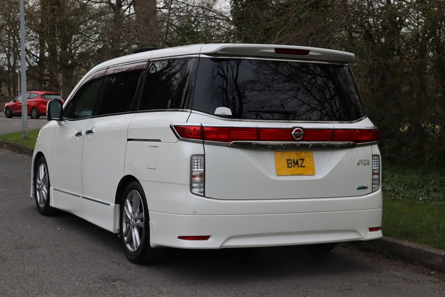 Used Nissan Elgrand 2010 for sale - 77994457: Photo 5