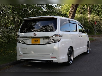 Used Toyota Vellfire 2013 for sale - 78621283: Photo