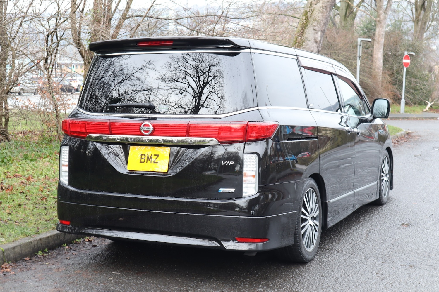 Used Nissan Elgrand 2010 for sale - 77129271: Photo 3