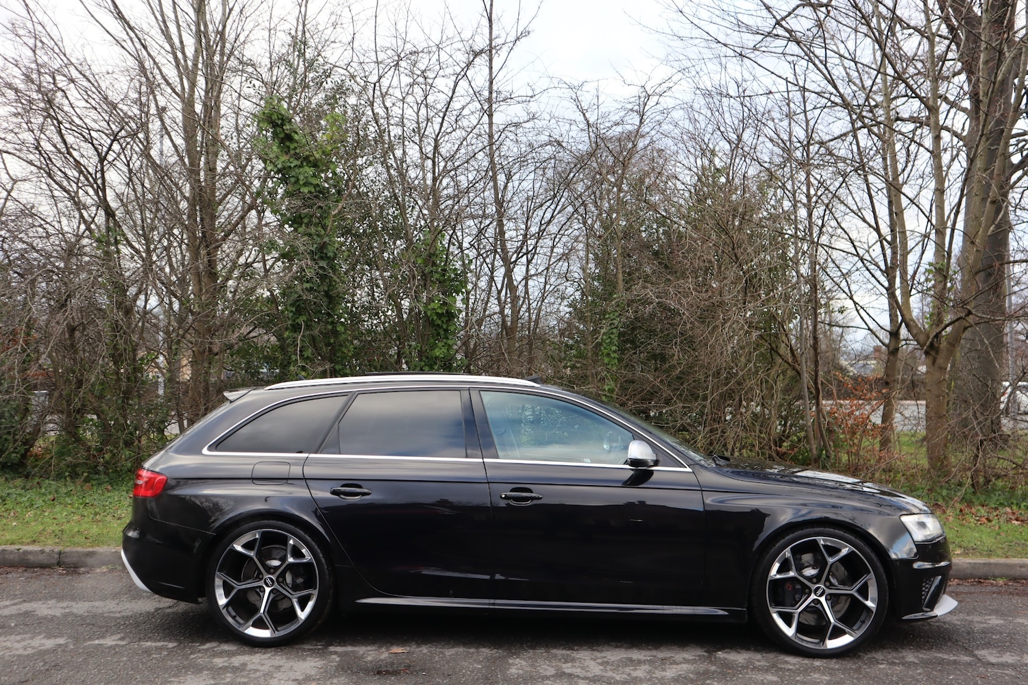 Used Audi RS4 2013 for sale - 77454634: Photo 2