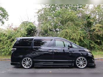 Used Toyota Vellfire 2014 for sale - 79670252: Photo
