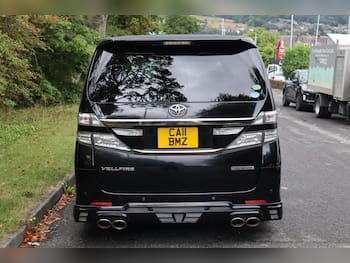 Used Toyota Vellfire 2014 for sale - 79670252: Photo