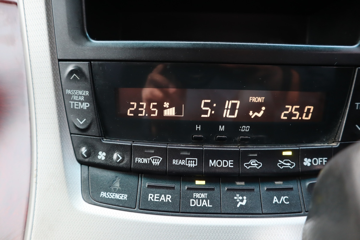 Used Toyota Vellfire 2008 for sale - 77049643: Photo 19