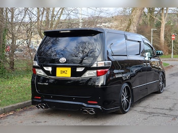 Used Toyota Vellfire 2008 for sale - 77049643: Photo