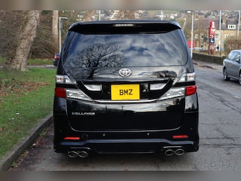 Used Toyota Vellfire 2008 for sale - 77049643: Photo