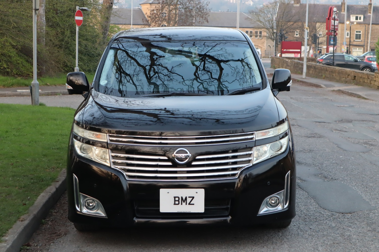 Used Nissan Elgrand 2011 for sale - 77994452: Photo 8