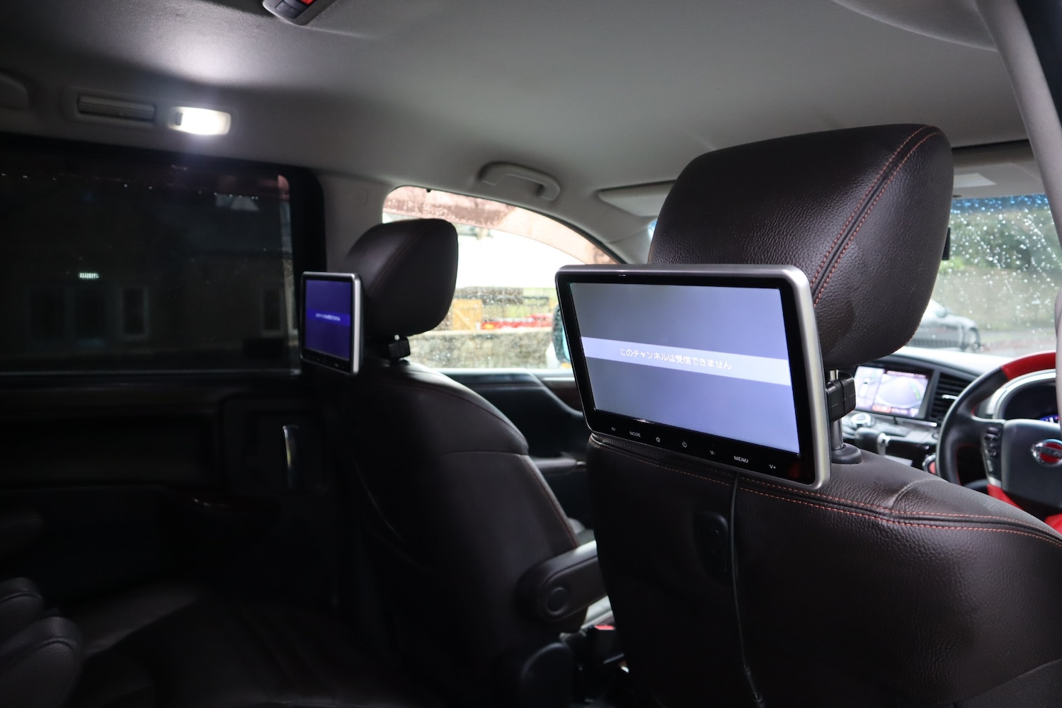 Used Nissan Elgrand 2012 for sale - 77175972: Photo 24