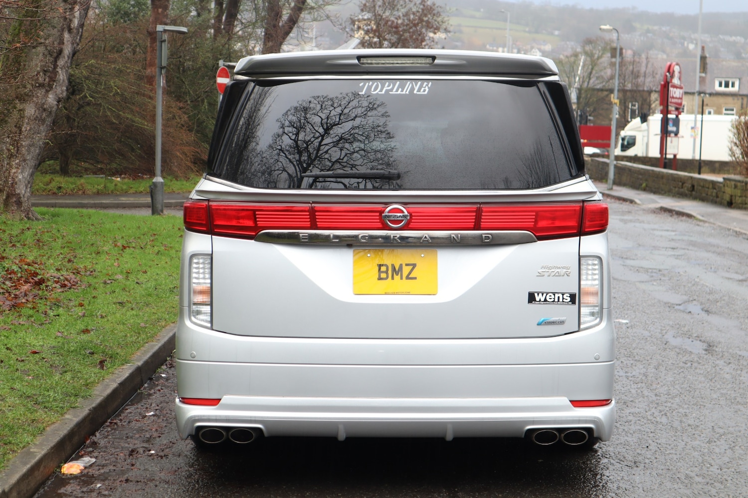 Used Nissan Elgrand 2012 for sale - 77175972: Photo 4