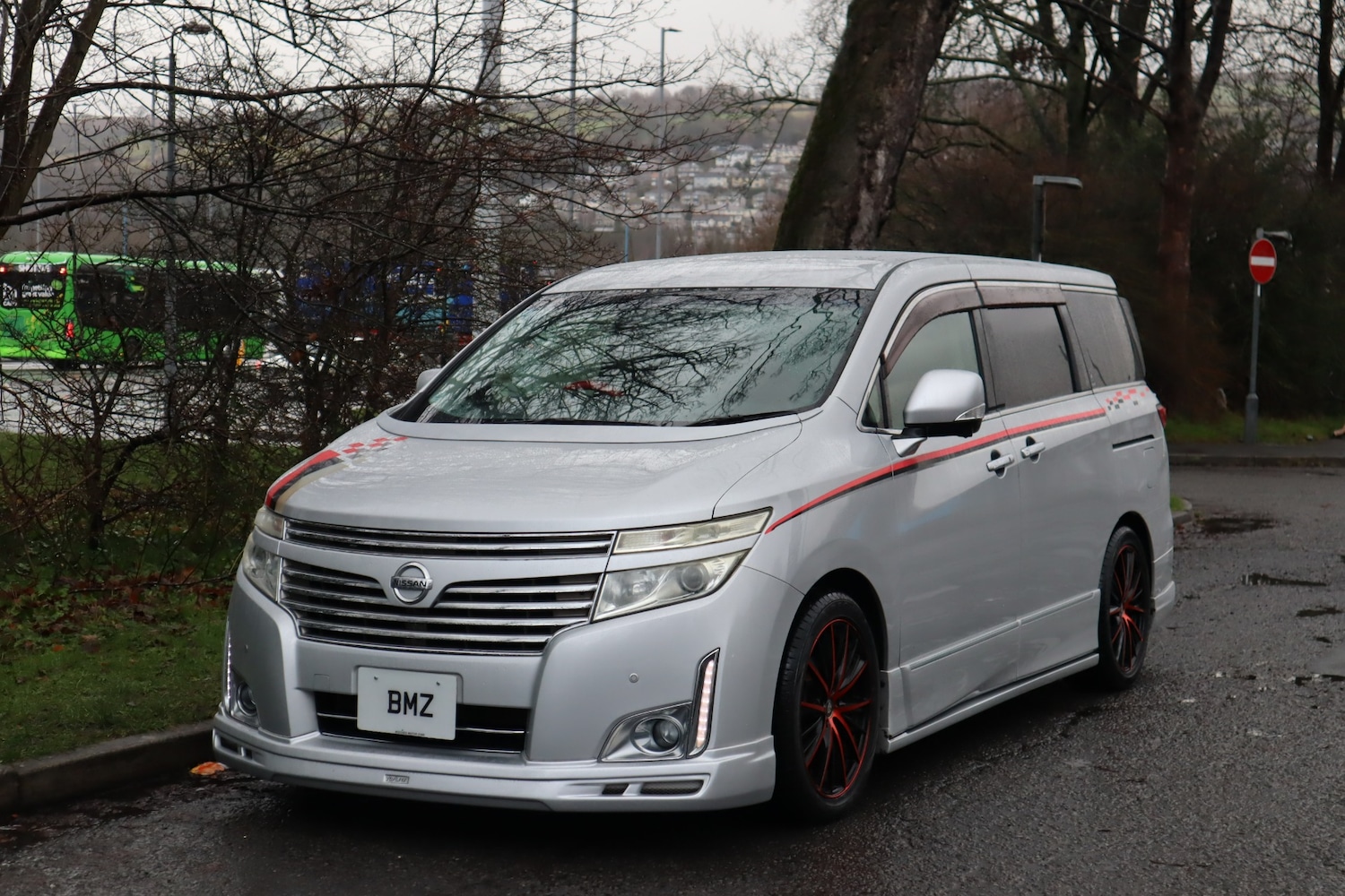 Used Nissan Elgrand 2012 for sale - 77175972: Photo 7