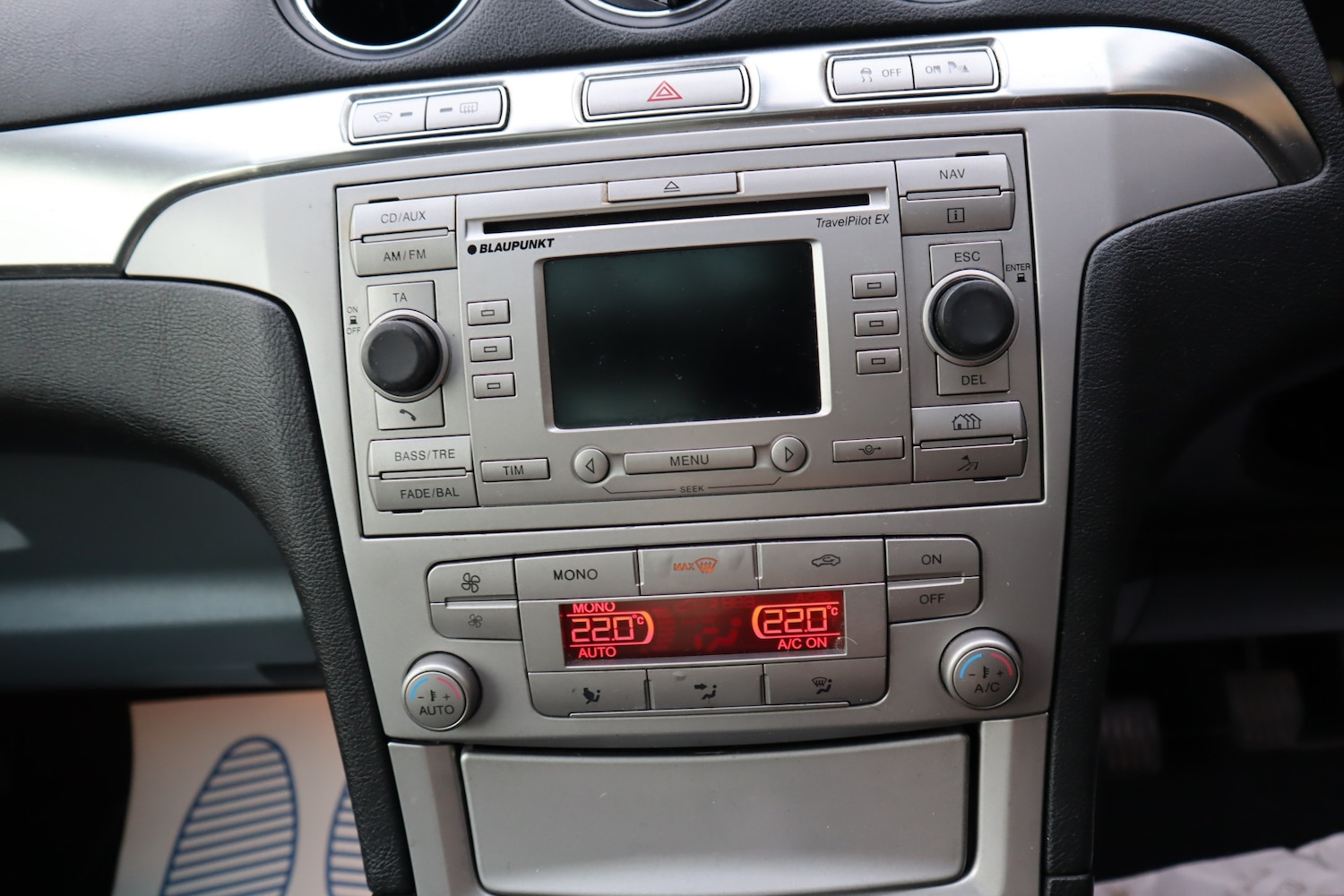 Used Ford S-Max 2007 for sale - 76109930: Photo 16