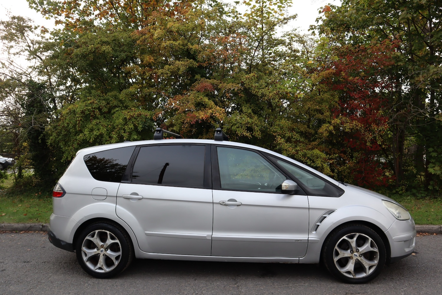 Used Ford S-Max 2007 for sale - 76109930: Photo 2