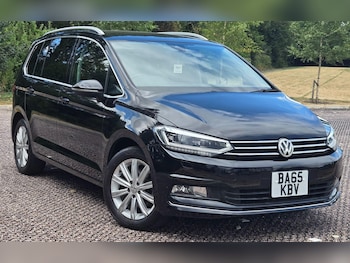 Used Volkswagen Touran 2016 for sale - 79441342: Photo
