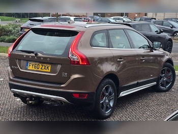 Used Volvo XC60 2010 for sale - 77412140: Photo