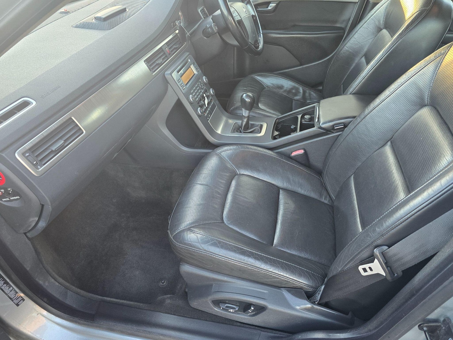 Used Volvo V70 2008 for sale - 76671695: Photo 25