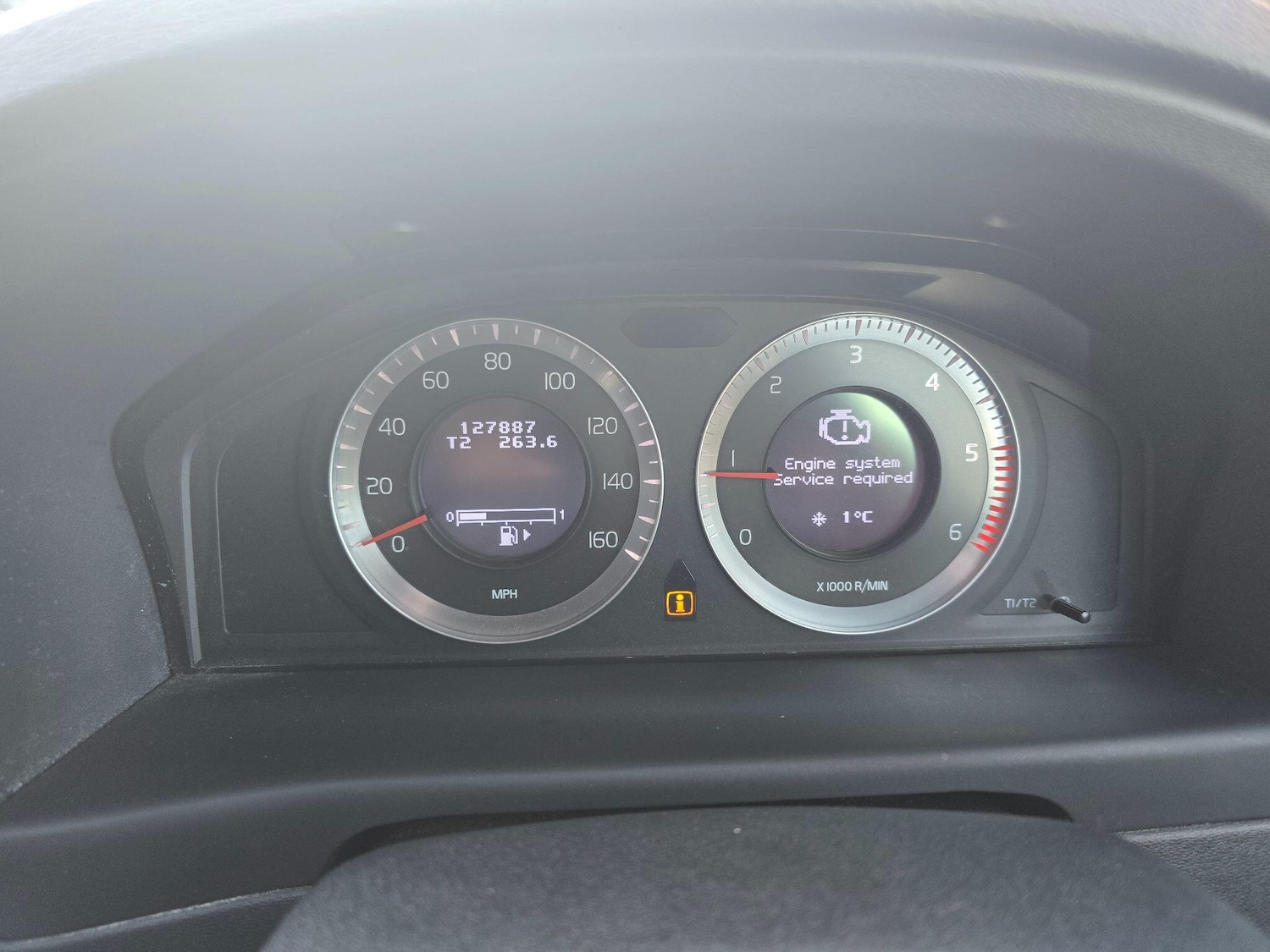 Used Volvo V70 2008 for sale - 76671695: Photo 27