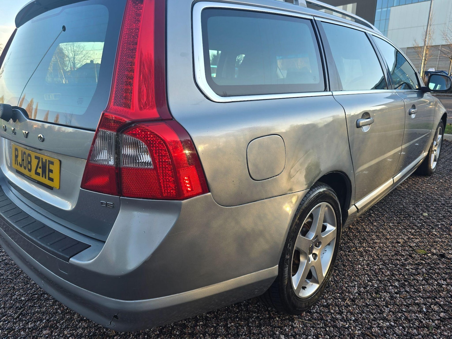 Used Volvo V70 2008 for sale - 76671695: Photo 31