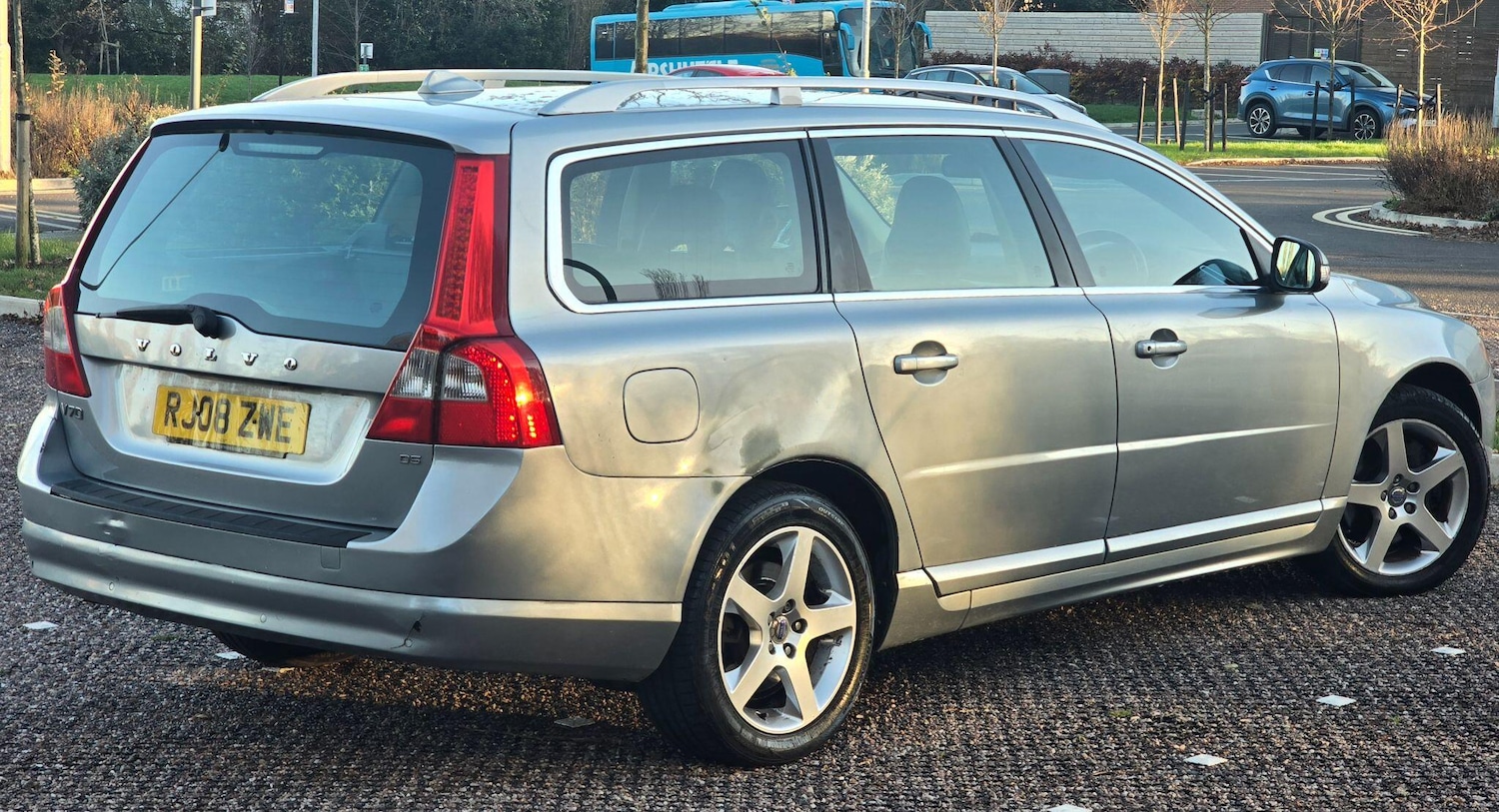 Used Volvo V70 2008 for sale - 76671695: Photo 4
