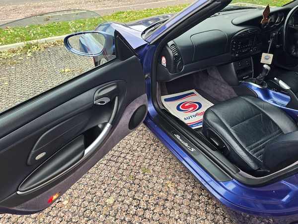 Used Porsche Boxster 1999 for sale - 76213998: Photo 17