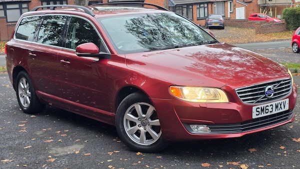 Used Volvo V70 2014 for sale - 76270255: Photo 1