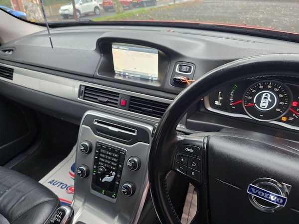 Used Volvo V70 2014 for sale - 76270255: Photo 29