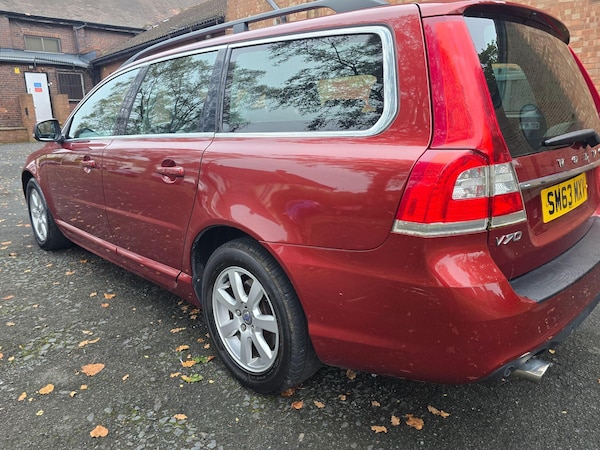 Used Volvo V70 2014 for sale - 76270255: Photo 34