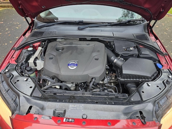 Used Volvo V70 2014 for sale - 76270255: Photo 40