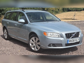 Used Volvo V70 2008 for sale - 79544197: Photo