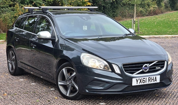Used Volvo V60 2011 for sale - 76215386: Photo 1