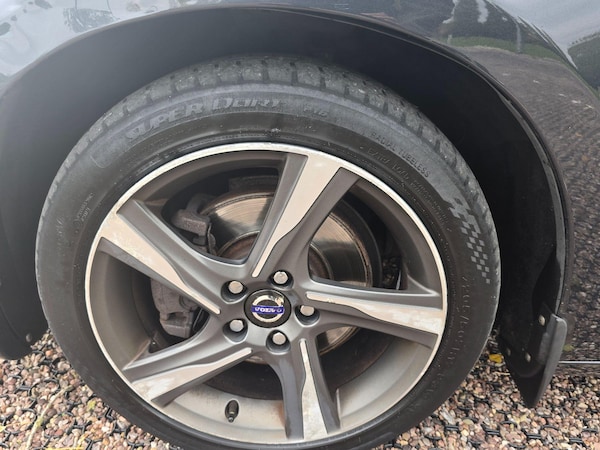 Used Volvo V60 2011 for sale - 76215386: Photo 39