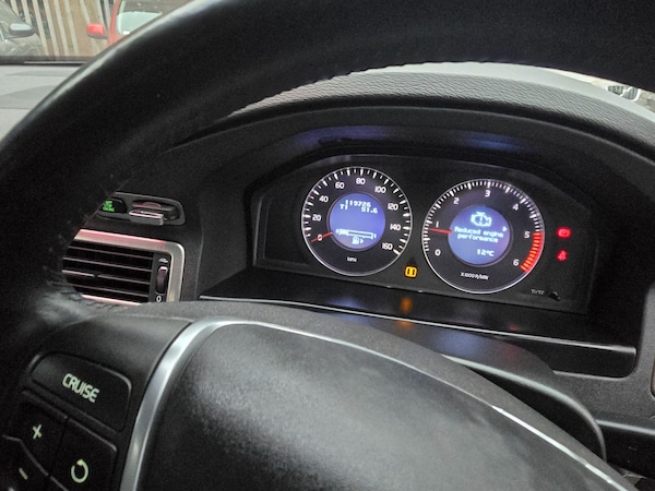 Used Volvo V70 2009 for sale - 76270587: Photo 13