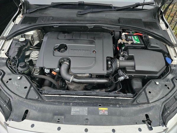 Used Volvo V70 2009 for sale - 76270587: Photo 25