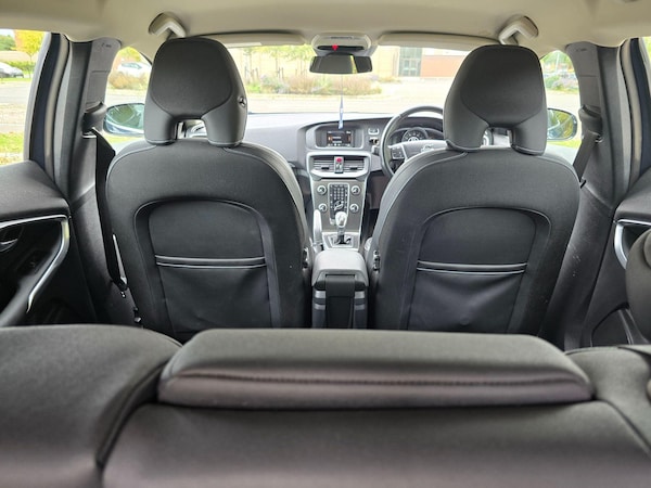 Used Volvo V40 2012 for sale - 76214354: Photo 22