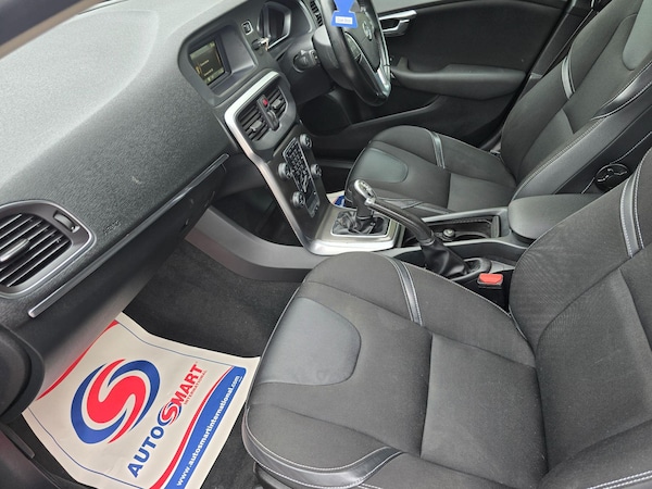 Used Volvo V40 2012 for sale - 76214354: Photo 30
