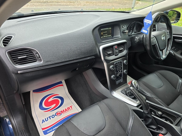 Used Volvo V40 2012 for sale - 76214354: Photo 31