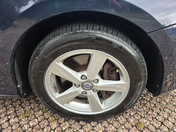 Used Volvo V40 2012 for sale - 76214354: Photo 36